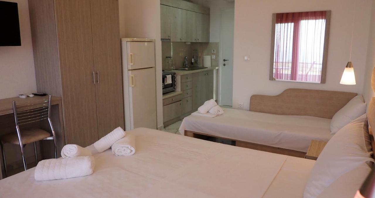 Aparthotel Valiant Sea Kriopigi Exterior foto